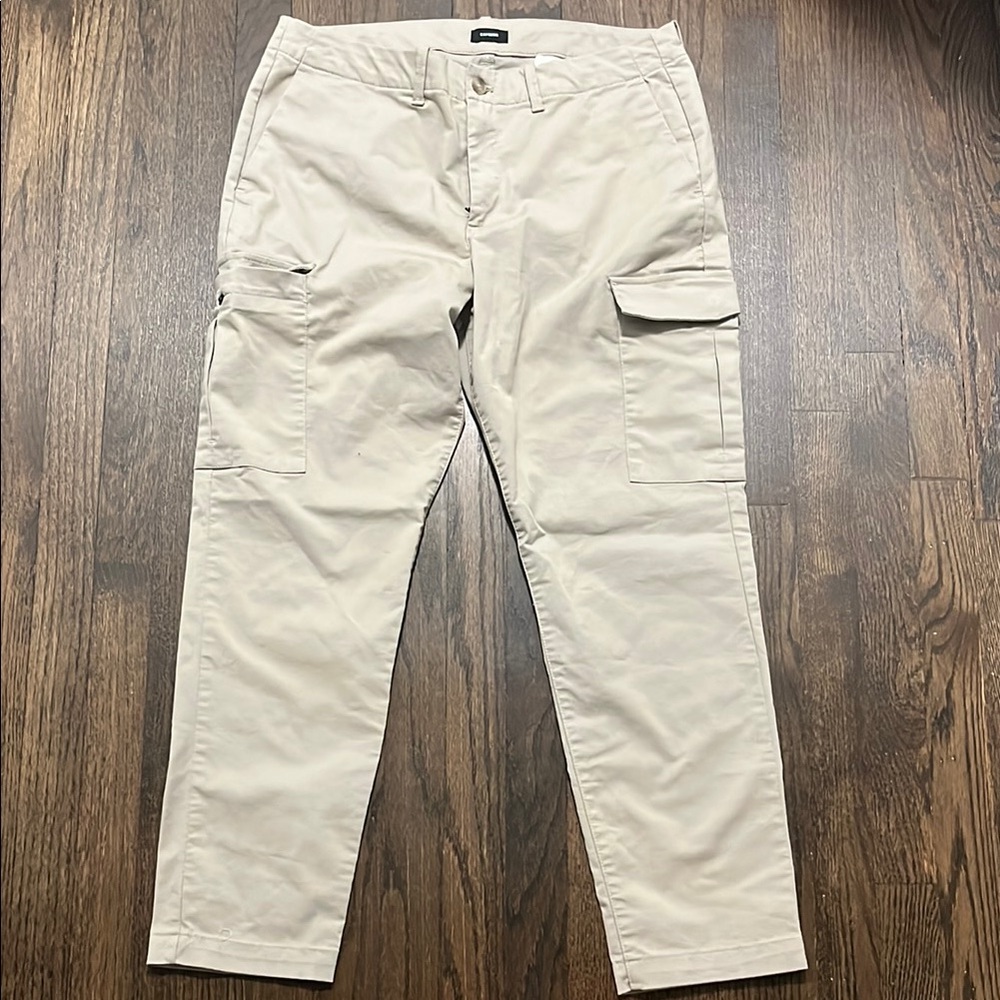 Express Khaki Cargo Pants – Men’s Utility Slim Fit 32x30